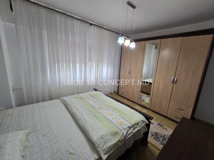Apartament cu 3 camere decomandat, mobilat în Central