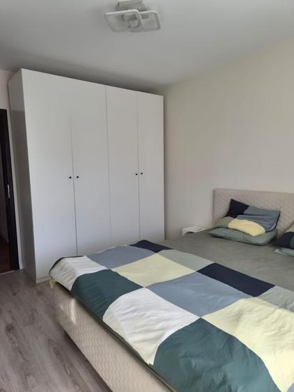 Apartament cu 2 camere semidecomandat, mobilat în Valea Lupului