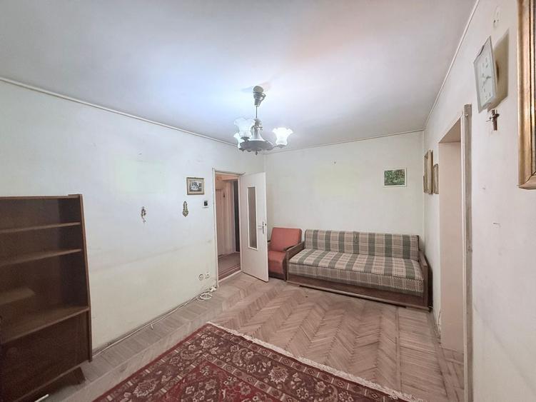 Apartament cu 2 camere semidecomandat în Crângași