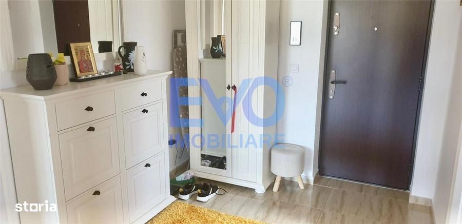 Apartament cu 3 camere în Valea Lupului