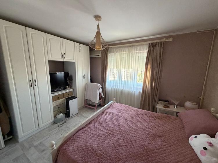 Apartament cu 2 camere decomandat în Doamna Ghica