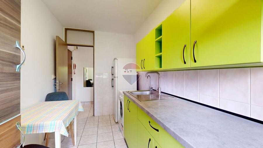 Apartament cu 2 camere decomandat în Răcădău