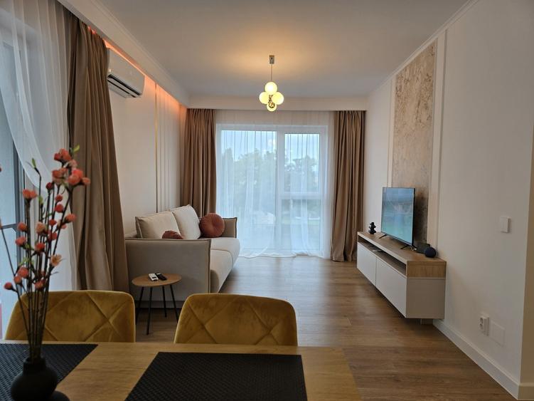 Apartament cu 2 camere decomandat în Gară