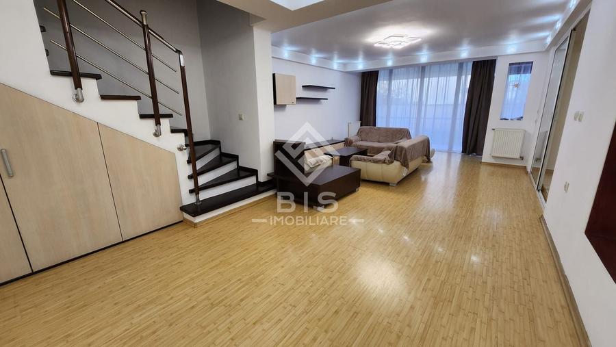 Duplex cu 4 camere cu Canalizare în Sud