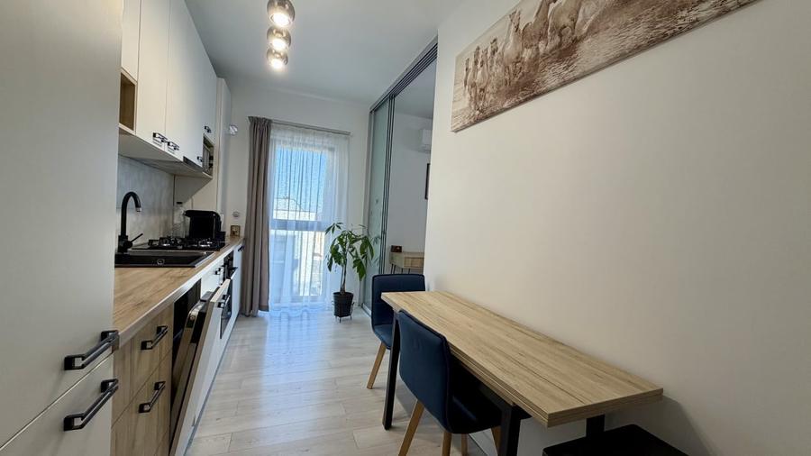 Apartament cu 2 camere decomandat, mobilat în Tunari