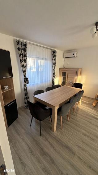 Casă cu 4 camere cu Teren 250 Mp în Central