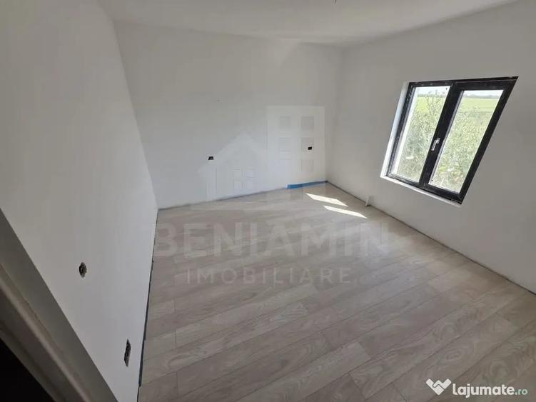 Casă cu 3 camere cu Teren 343 Mp în Central