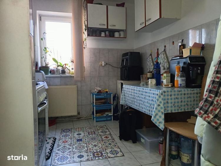 Apartament cu 2 camere decomandat în Gruia