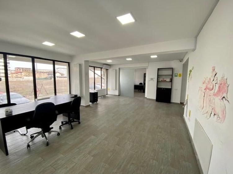 Spațiu comercial, de 123 mp, în Roșu