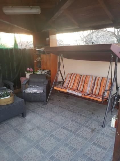 Casă individuală cu 3 camere cu Garaj în Sud