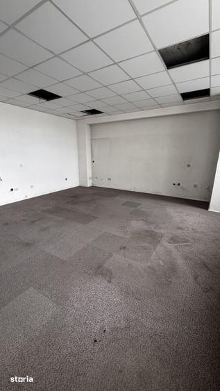 Spațiu comercial, de 1,397 mp, în Central