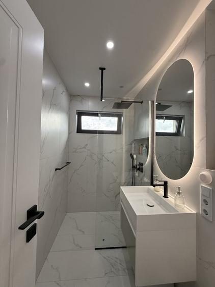 Apartament cu 2 camere semidecomandat în Săsar