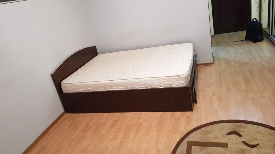 Garsonieră decomandată, mobilată în Titan
