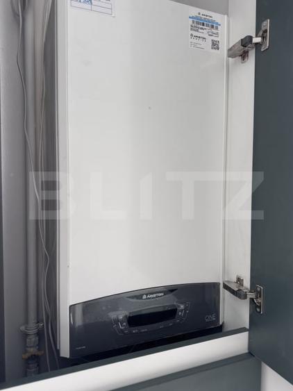Apartament cu 2 camere decomandat, mobilat în Republicii
