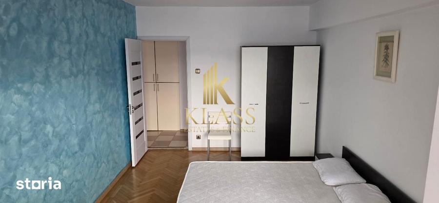 Apartament cu 4 camere decomandat, mobilat în Dorobanți
