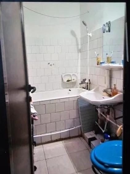 Apartament cu 3 camere decomandat în Mircea cel Bătrân