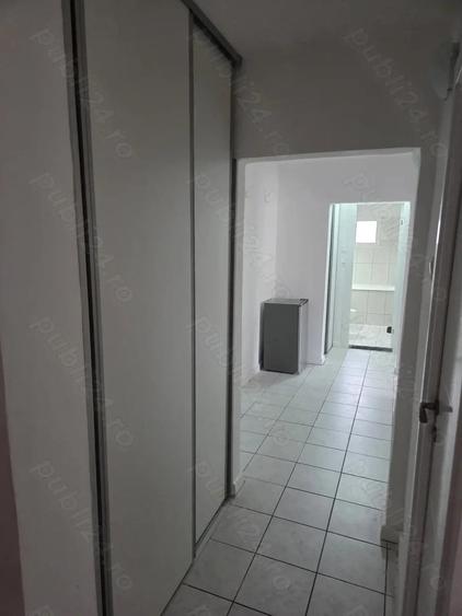 Apartament cu 3 camere decomandat în Lotus