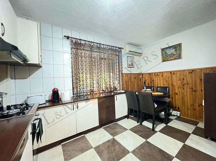 Apartament cu 2 camere decomandat în Decebal
