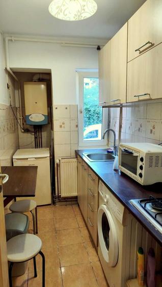 Apartament cu 2 camere nedecomandat în Hipodrom 2