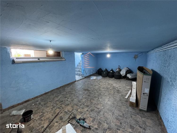 Casă cu 4 camere cu Teren 8418 Mp în Saca