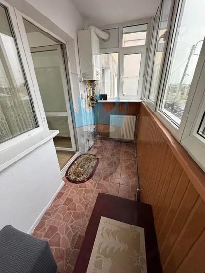 Apartament cu 3 camere decomandat în Cantacuzino