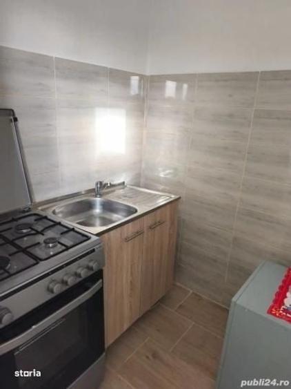 Apartament cu 3 camere decomandat în Calea Călărașilor