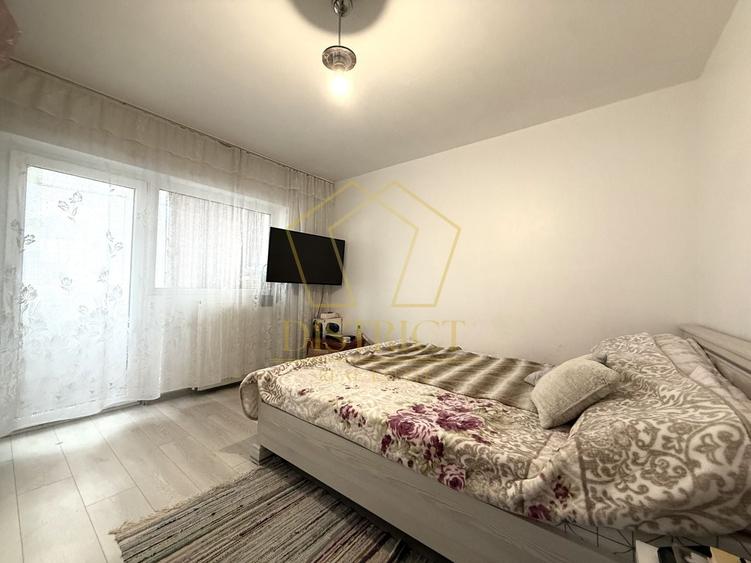 Apartament cu 3 camere decomandat, mobilat în Soarelui