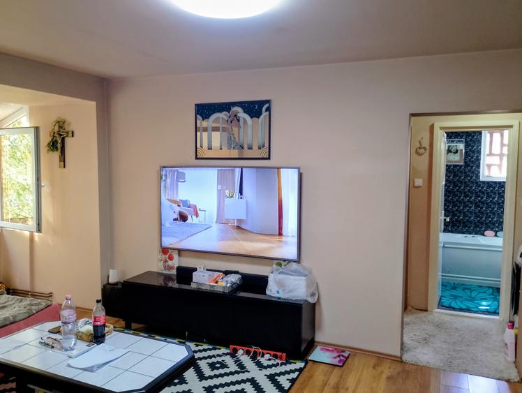 Apartament cu 2 camere semidecomandat în Tipografilor