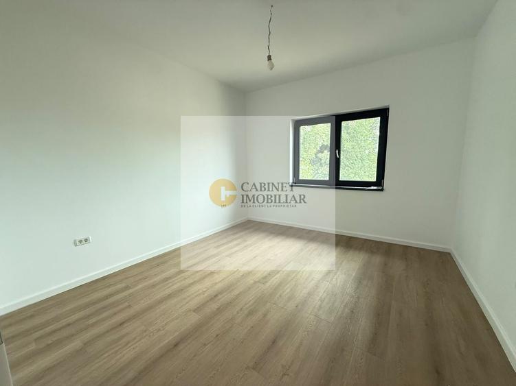 Apartament cu 4 camere decomandat în Domenii