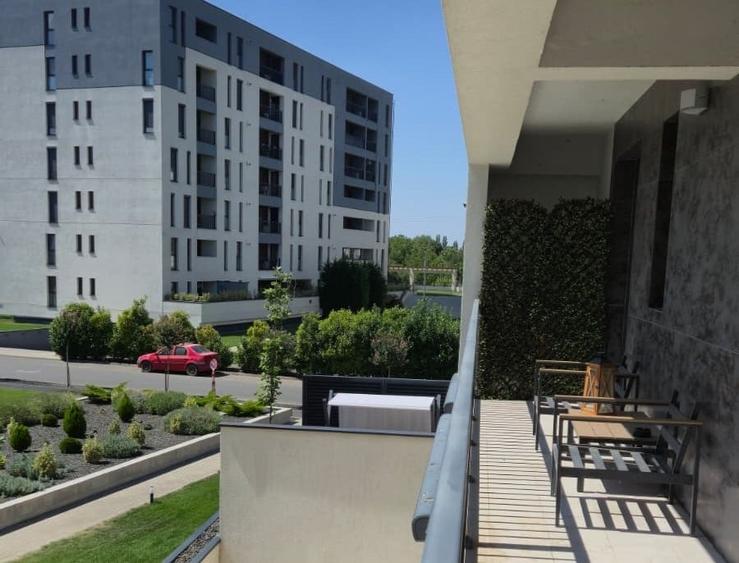 Apartament nou, mobilat, utilat, 3 camere, 2 băi, garaj subteran, terasă mare - 12