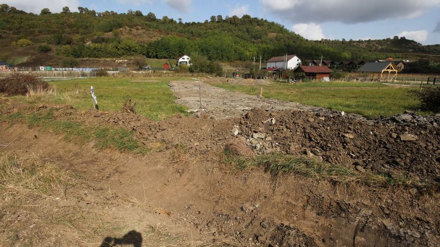 Teren Construcții intravilan de 780 mp, în Livezeni