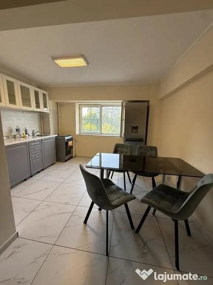 Apartament cu 3 camere decomandat în Alba Iulia