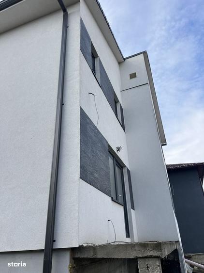 Casă cu 4 camere în Juc-Herghelie