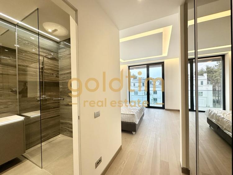 Apartament cu 5 camere decomandat, mobilat în Arcul de Triumf