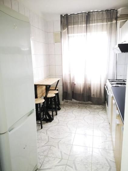 Vanzare apartament 2 camere zona Iancului - 2