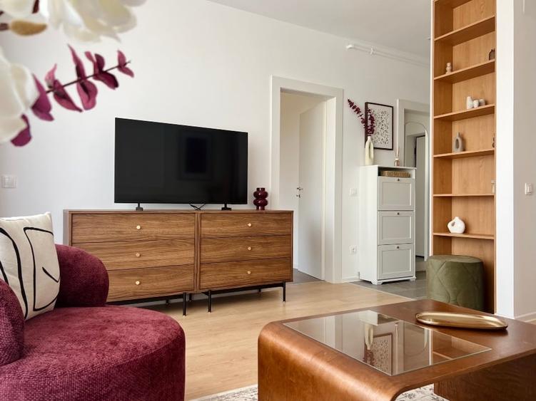 Apartament cu 2 camere semidecomandat, mobilat în Chitila