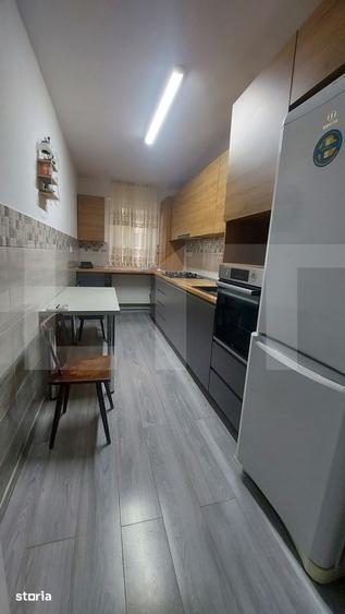 Apartament cu 3 camere decomandat în Simeria