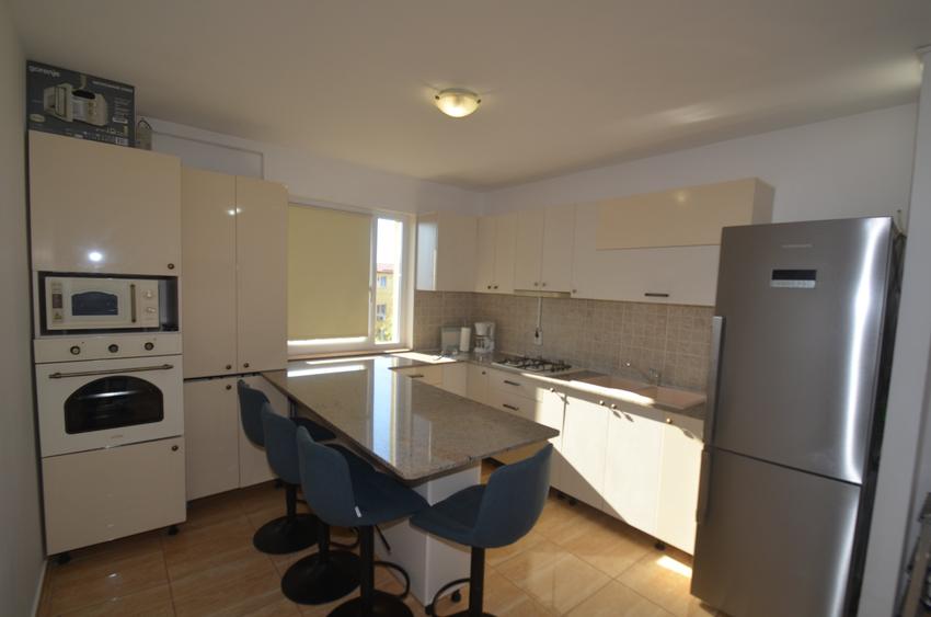 Apartament cu 2 camere decomandat în Șagului