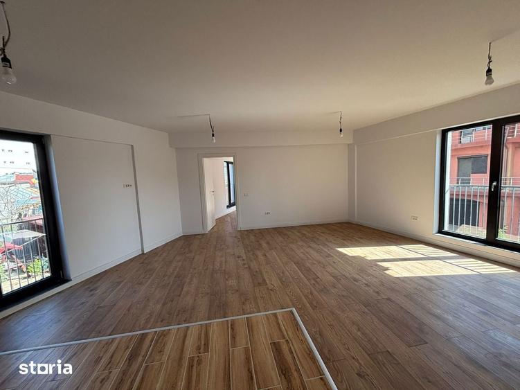 Apartament cu 3 camere în Sălăjan