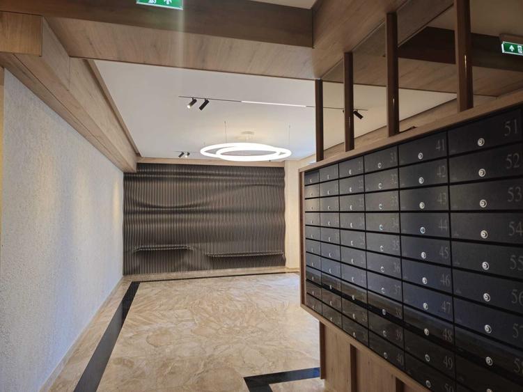 Apartament cu 2 camere decomandat în Energiei