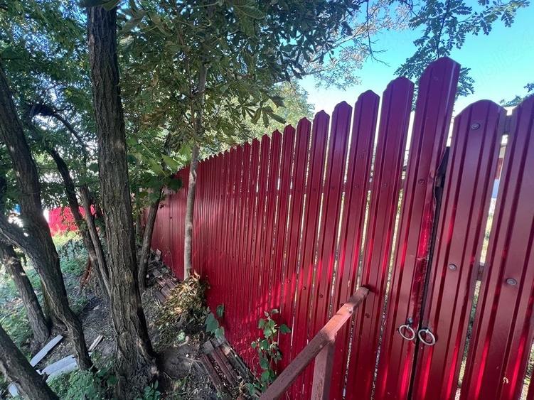 Casă cu 2 camere cu Teren 2000 Mp în Râșnița