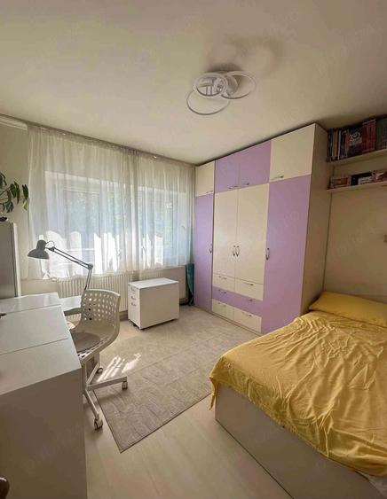 Apartament cu 2 camere decomandat în Ozana