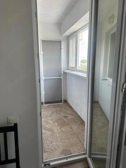 Apartament cu 2 camere semidecomandat în Păcii