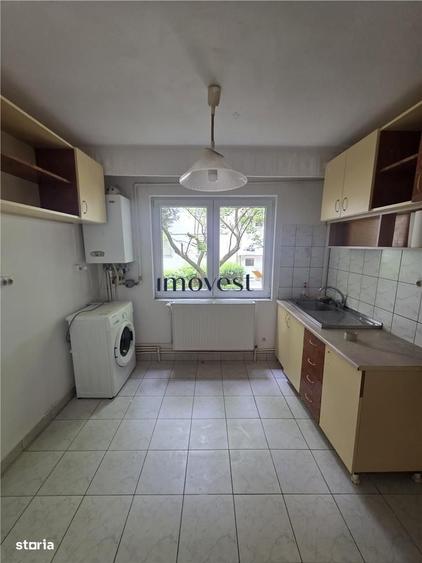 Apartament cu 2 camere semidecomandat în Micro 16