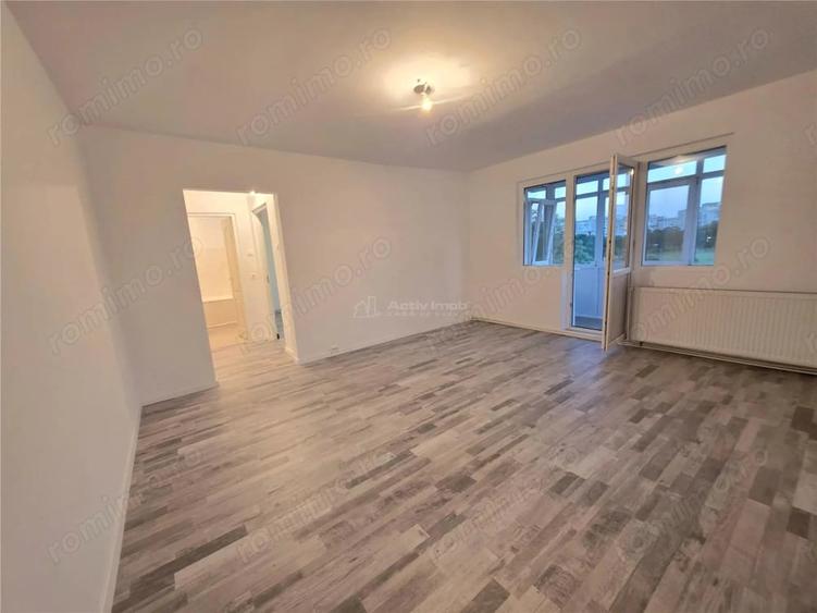 Apartament cu 2 camere semidecomandat în Micro 3