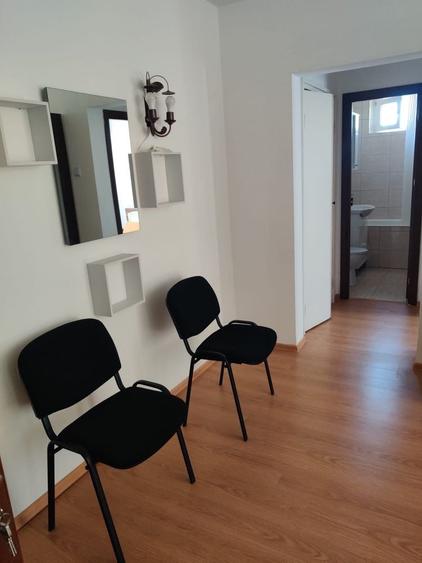Apartament cu 2 camere semidecomandat în Exterior Vest