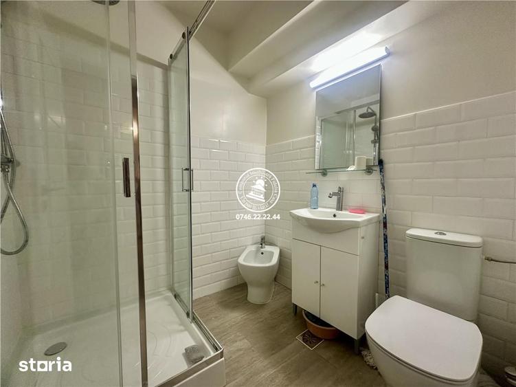 Apartament cu 3 camere decomandat în Ultracentral