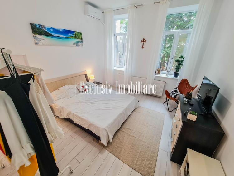 Apartament cu 3 camere semidecomandat, mobilat în Central