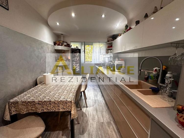 Apartament cu 3 camere decomandat, mobilat în Berceni
