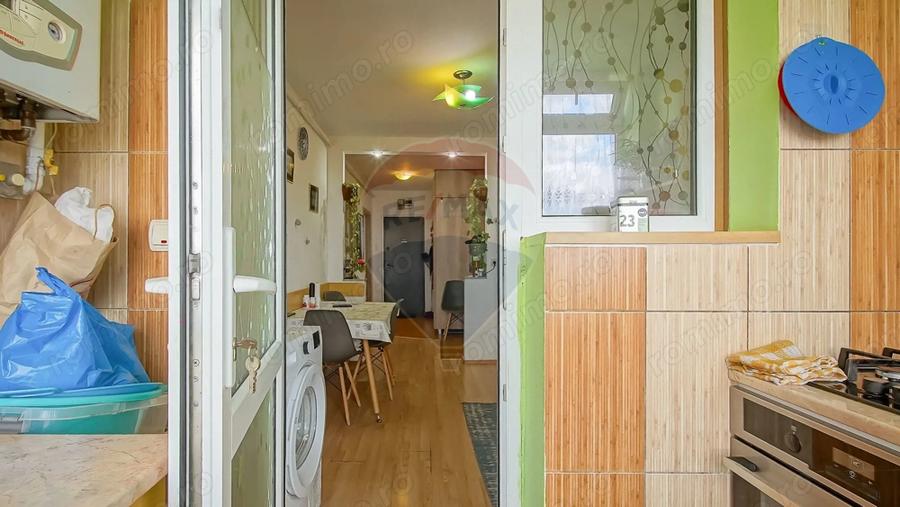 Apartament cu 3 camere decomandat, mobilat în Griviței